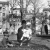 #biographeadomicile #biorgaphe #FrancePlaut #biographie #récitsdevie #mémoire #souvenirs #visiteusedesouvenirs #autobiographie Ma mère, mon grand frère et moi à Vichy en 1965.